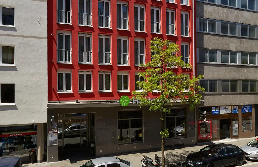 H+ Hotel Muenchen-1
